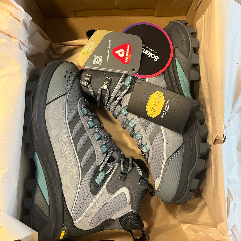 NWT Merrell Gray and Teal Outdoor Boots